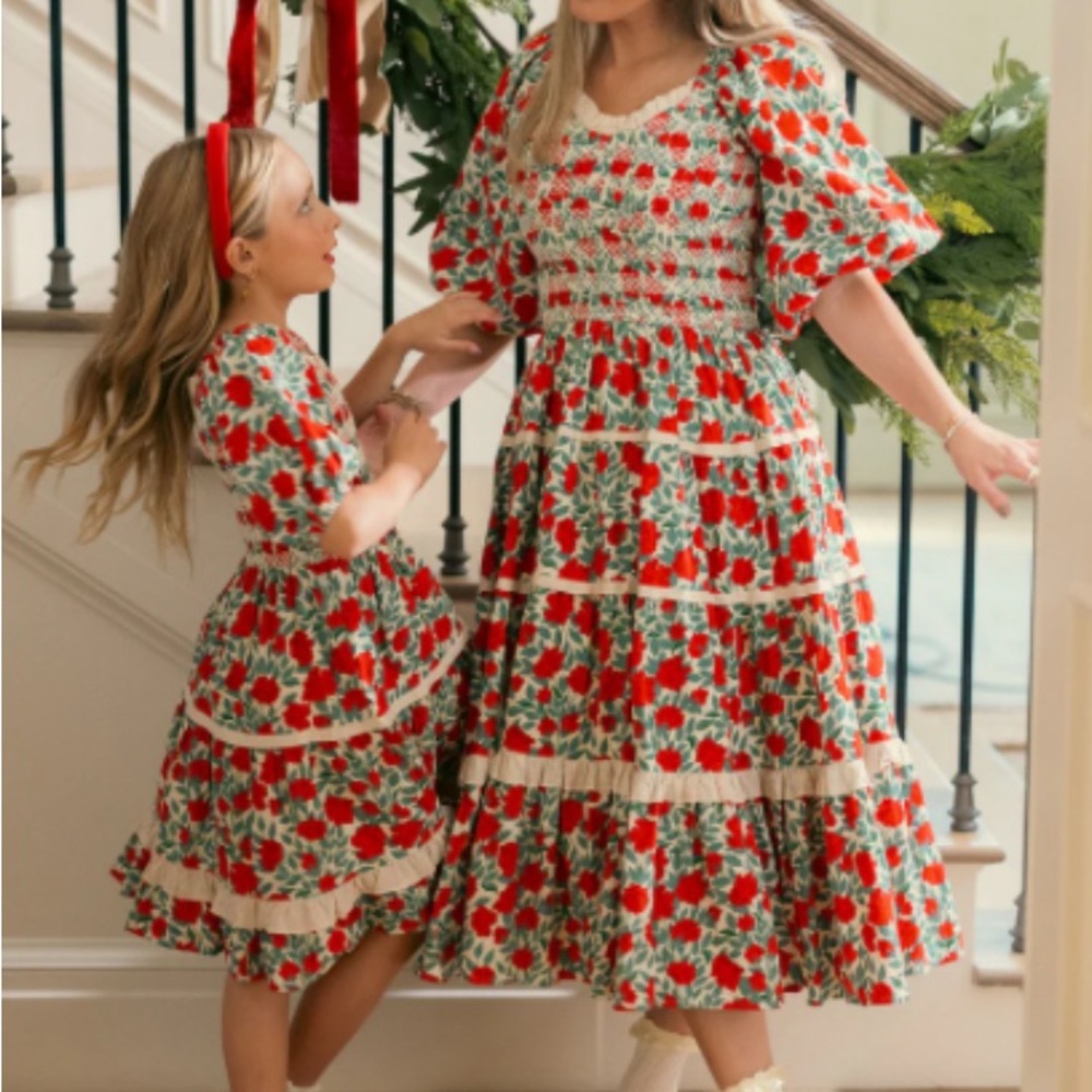 Ivy City Co Roselyn Dress in Red Floral